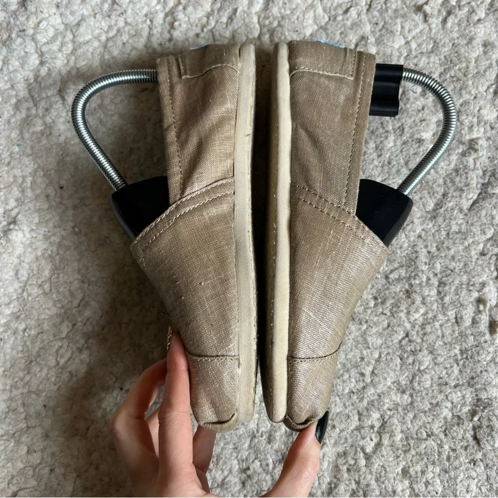 TOMS Metallic Shiny Tan Silverish Gold Classics Slip On Espadrille Sneakers